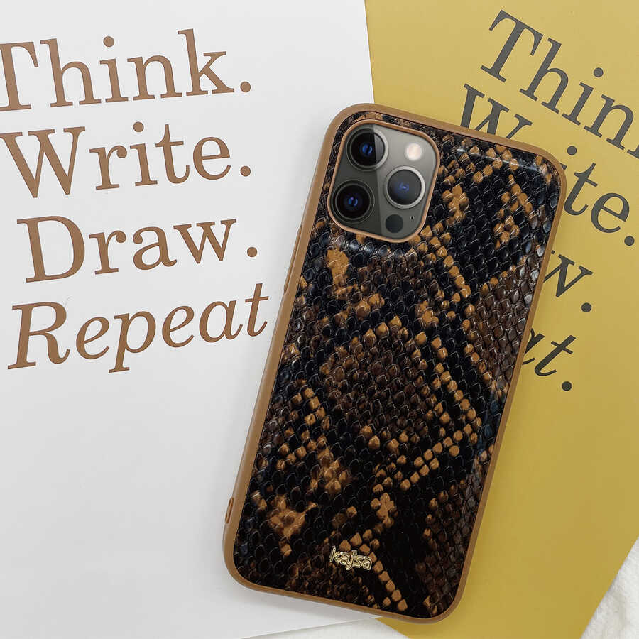 Apple iPhone 12 Pro Max Kılıf Kajsa Glamorous Serisi Snake Pattern Kapak Yeşil