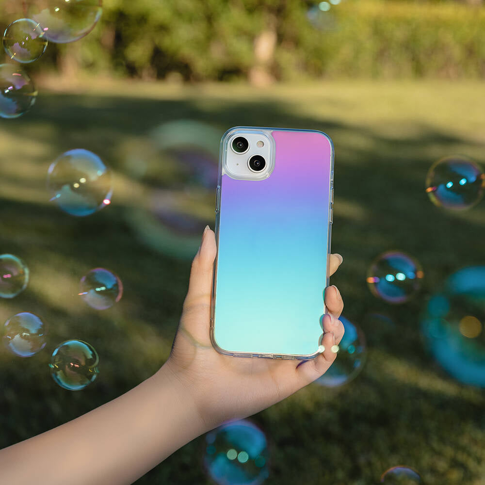 Apple iPhone 14 Kılıf Renk Geçişli Kenarları Şeffaf Tasarımlı Lisanslı Switcheasy Crush Plus Kapak Starlight