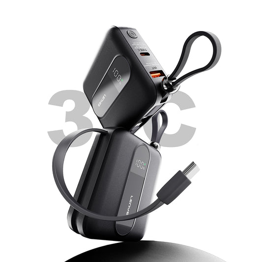 Lenyes P562L Dijital LED Göstergeli Type-C ve Lightning Kablolu Powerbank 22.5W 10000mAh