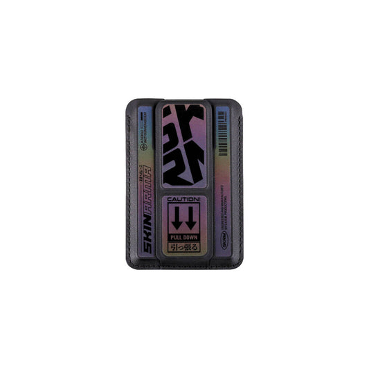 SkinArma Kado Kira Kobai Holografik Tasarımlı Standlı Deri Görünümlü Kartlık Gümüş