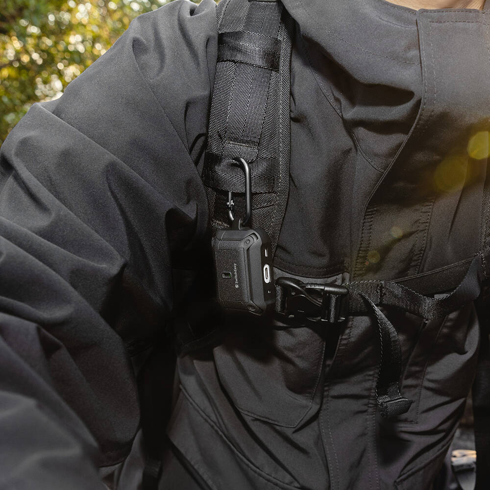 Apple Airpods Pro 2 Kılıf Askılı Sağlam Tasarımlı Lisanslı Switcheasy Guardian Kapak Sarı