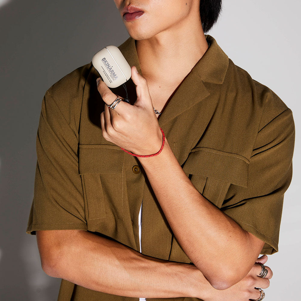 Apple Airpods Pro 2 Kılıf SkinArma PU Deri Tasarım Spunk Kılıf Krem