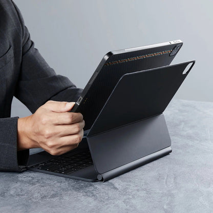 Apple iPad Pro 11 2021 (3.Nesil) Kılıf Aramid Fiber Pitaka Ultra-Slim Classic Serisi Tablet Kapak Siyah-Kırmızı