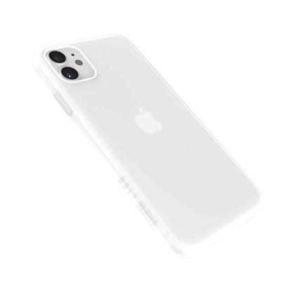 Apple iPhone 11 UR Frost Skin Kapak Beyaz