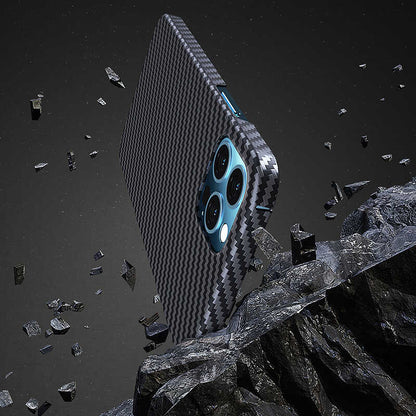 Apple iPhone 12 Kılıf Benks MFİ M-safe Magnetic Aramid Kapak Siyah