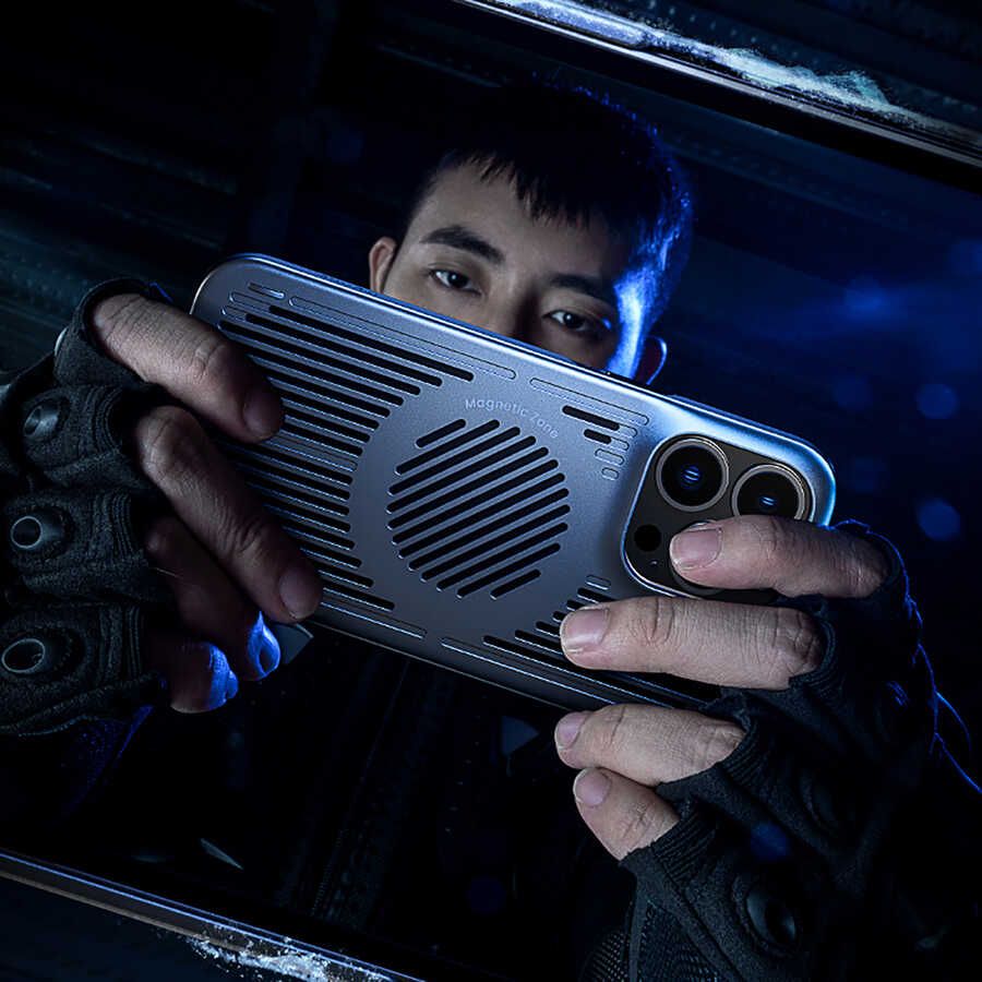 Apple iPhone 13 Pro Max Kılıf Benks Bizzard Soğutucu Özellikli Oyuncu Telefon Kılıfı Gri