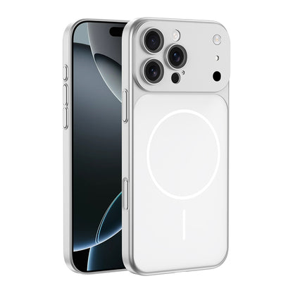 Apple iPhone 13 Pro Max Kılıf Zore M-Safe Şarj Özellikli Kamera Korumalı Spark Kapak Gümüş