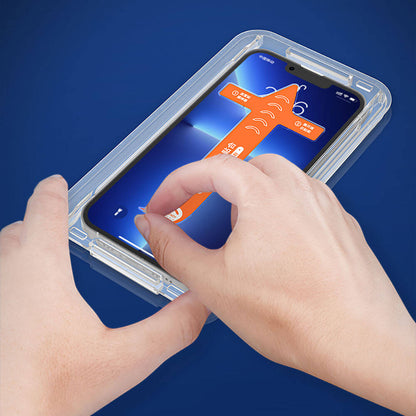 Apple iPhone 13 Pro Recci RSP-A10 HD Temperli Cam Ekran Koruyucu + Kolay Uygulama Aparatlı Siyah