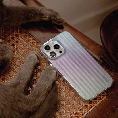 Apple iPhone 14 Kılıf Parlayan Arka Yüzey Coehl Linear Kapak Yeşil