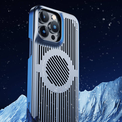 Apple iPhone 14 Plus Kılıf M-safe Şarj Özellikli Soğutucu Benks Biliz Kapak Gri