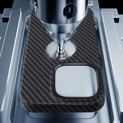 Apple iPhone 14 Plus Kılıf Wiwu Karbon Fiber Görünümlü M-safe Wireless Şarj Özellikli Kabon Kapak Siyah