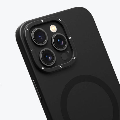 Apple iPhone 14 Pro Kılıf M-safe Şarj Özellikli Çizilmeye ve Aşınmaya Dayanıklı Youngkit Velvet Serisi Kapak Siyah