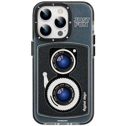 Apple iPhone 14 Pro Kılıf M-safe Şarj Özellikli Lens Figürlü YoungKit Art Film Serisi Kapak Pembe