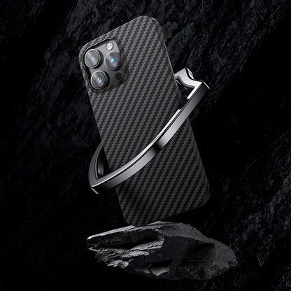 Apple iPhone 14 Pro Max Kılıf M-safe Özellikli Karbon Fiber Benks Essential Kevlar Kapak Siyah