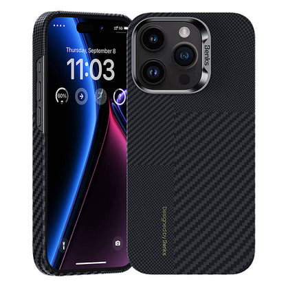 Apple iPhone 14 Pro Max Kılıf M-safe Şarj Özellikli Karbon Fiber Benks Montage ArmorAir Kevlar Kapak Siyah