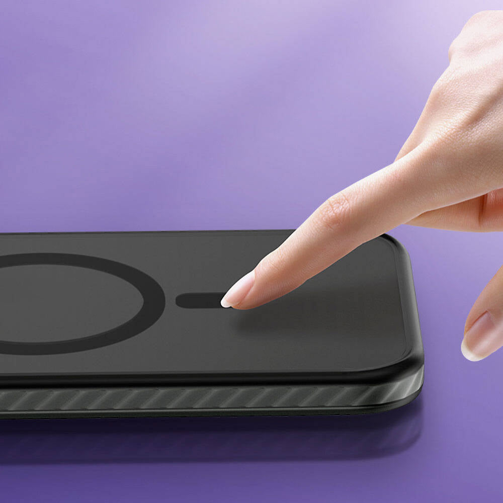 Apple iPhone 14 Pro Max Kılıf M-safe Şarj Özellikli Mat Arka Yüzey Benks Drop Resistance Kapak Beyaz