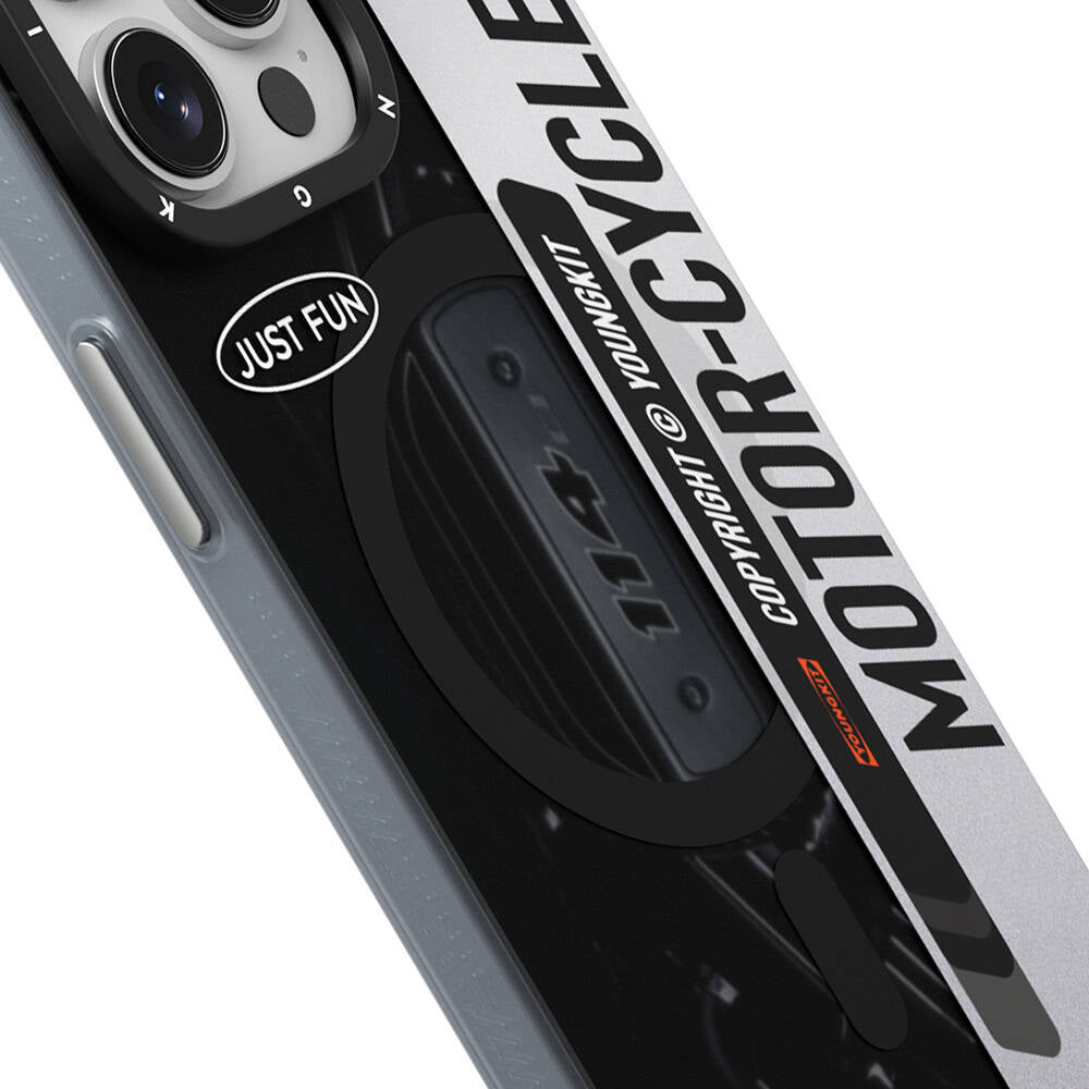 Apple iPhone 14 Pro Max Kılıf M-safe Şarj Özellikli Youngkit Motorcycle Legend Serisi Kapak Yeşil