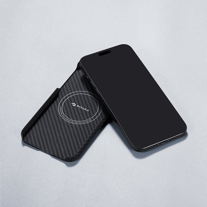 Apple iPhone 15 Plus Kılıf M-safe Şarj Özellikli 1500D Aramid Fiber Pitaka Ultra-Slim Classic Serisi Black-Grey Twill Kapak Siyah-Gri