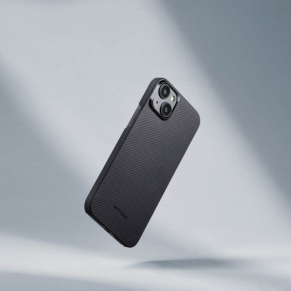 Apple iPhone 15 Plus Kılıf M-safe Şarj Özellikli 600D Aramid Fiber Pitaka Ultra-Slim Classic Serisi Black-Grey Twill Kapak Siyah-Gri