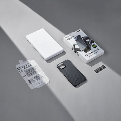 Apple iPhone 15 Plus Kılıf M-safe Şarj Özellikli 600D Aramid Fiber Pitaka Ultra-Slim Classic Serisi Black-Grey Twill Kapak Siyah-Gri