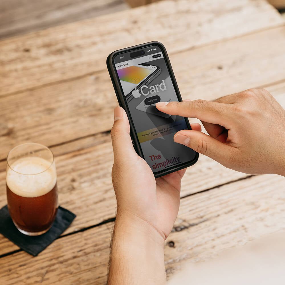 Apple iPhone 15 Premium Temperli Ultra HD Lisanslı Switcheasy Glass 9H Cam Ekran Koruyucu Renksiz