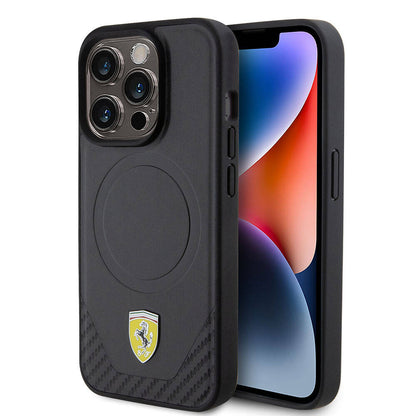 Apple iPhone 15 Pro Kılıf Ferrari Orjinal Lisanslı M-safe Şarj Özellikli Metal Logolu PU Karbon Kapak