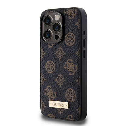 Apple iPhone 15 Pro Kılıf Guess M-safe Şarj Özellikli PU Deri Desenli Metal Plaka Logolu Kapak Siyah