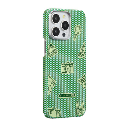 Apple iPhone 15 Pro Kılıf M-safe Şarj Özellikli Awa Tasarımlı 1500D Aramid Fiber Pitaka Ultra-Slim Classic Serisi Forest Kapak Yeşil