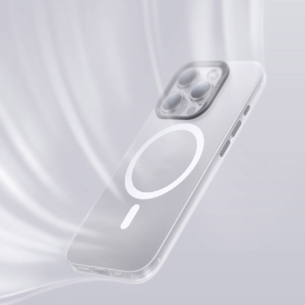 Apple iPhone 15 Pro Kılıf M-safe Şarj Özellikli Benks Lucid Armor Kapak Siyah