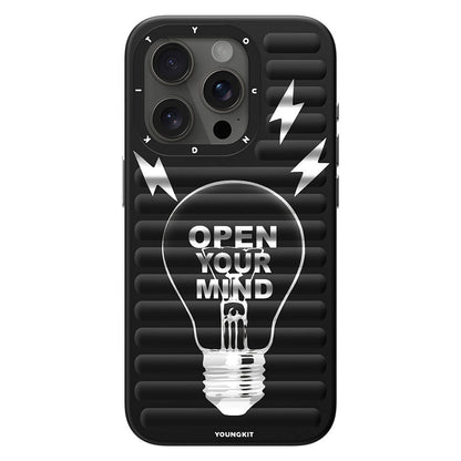 Apple iPhone 15 Pro Kılıf M-safe Şarj Özellikli Youngkit Open Mind Serisi Kapak Siyah