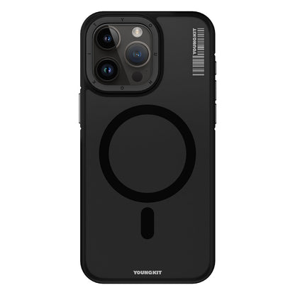 Apple iPhone 15 Pro Kılıf M-safe Şarj Özellikli Youngkit Rock Sand Serisi Kapak Siyah