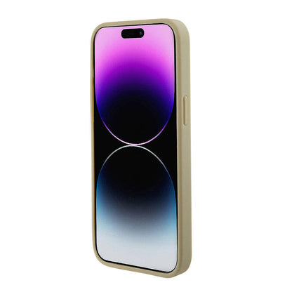 Apple iPhone 15 Pro Max Kılıf Guess Orjinal Lisanslı M-safe Şarj Özellikli Yazı Logolu Saffiano Kapak Siyah