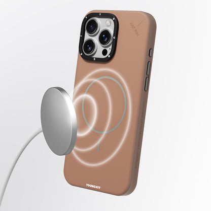 Apple iPhone 15 Pro Max Kılıf M-safe Şarj Özellikli Youngkit Dynamag Serisi Kapak Siyah