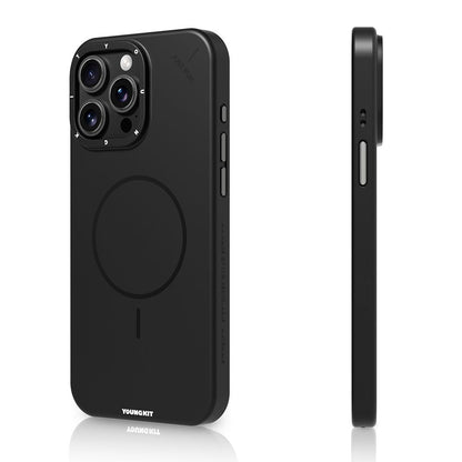 Apple iPhone 15 Pro Max Kılıf M-safe Şarj Özellikli Youngkit Dynamag Serisi Kapak Gri