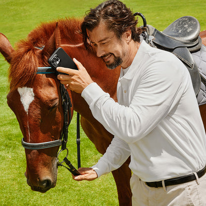 Apple iPhone 15 Pro Max Kılıf M-safe Şarj Özellikli 1500D Aramid Fiber Pitaka Military-Grade Classic Serisi Black-Grey Twill Kapak Siyah-Gri