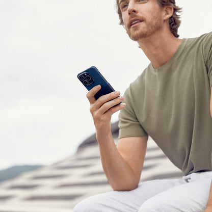 Apple iPhone 15 Pro Max Kılıf M-safe Şarj Özellikli Aramid Fiber Pitaka Tactile Woven Starpeak Serisi Over The Horizon Kapak Mavi