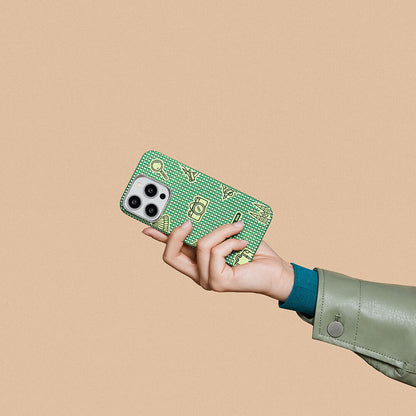 Apple iPhone 15 Pro Max Kılıf M-safe Şarj Özellikli Awa Tasarımlı 1500D Aramid Fiber Pitaka Ultra-Slim Classic Serisi Forest Kapak Yeşil