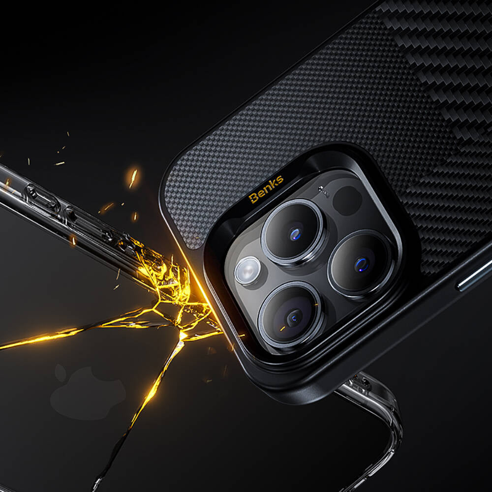 Apple iPhone 15 Pro Max Kılıf M-safe Şarj Özellikli Karbon Fiber Benks Montage Hybrid ArmorPro Kevlar Kapak Siyah