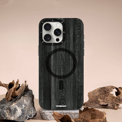 Apple iPhone 15 Pro Max Kılıf M-safe Şarj Özellikli Sararmaya Dayanıklı Youngkit Wood Forest Serisi Kapak Siyah