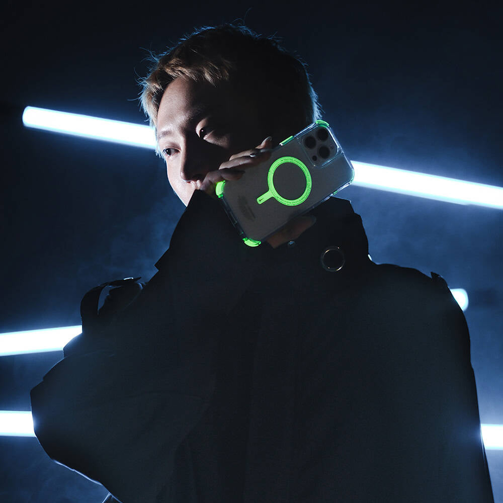 Apple iPhone 16 Plus Kılıf M-safe Şarj Özellikli Şeffaf Airbag Tasarımlı Skinarma Saido Nightglow Kapak Şeffaf