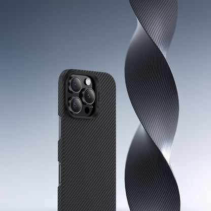 Apple iPhone 16 Pro Kılıf Benks M-safe Şarj Özellikli Metal Kamera Çerçeveli Magnetik ArmorAir 600D Kevlar Fiber Kapak Siyah