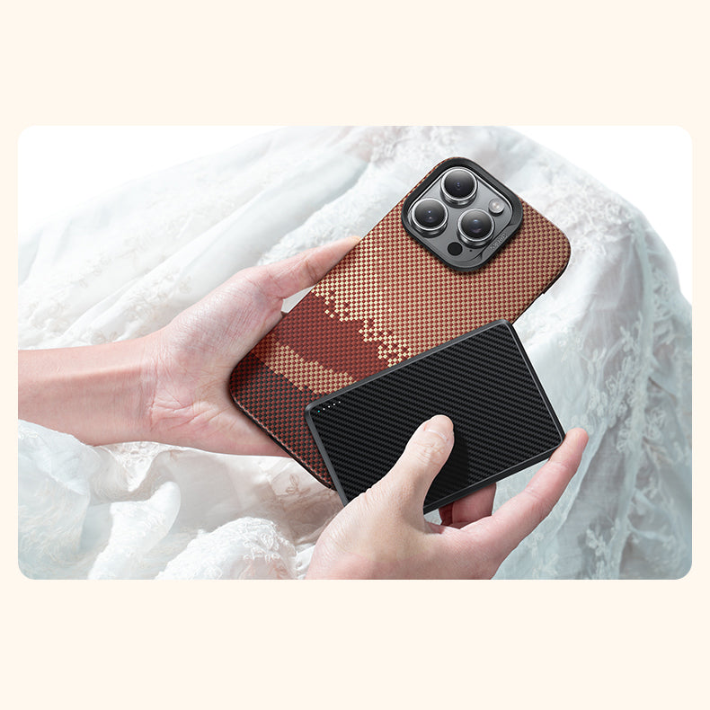 Apple iPhone 16 Pro Kılıf M-safe Şarj Özellikli Benks GoldenTide ArmorAir 600D Kevlar Kapak Gold