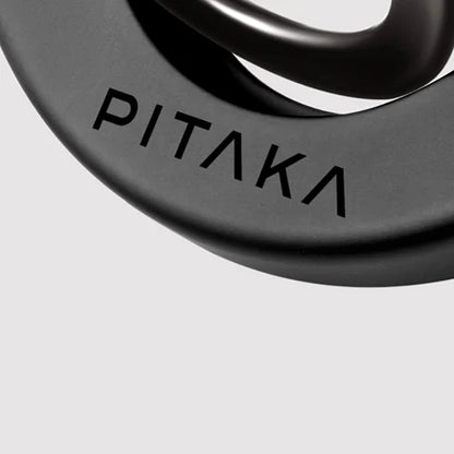 Apple iPhone 16 Pro Kılıf M-safe Şarj Özellikli Grip 3 Standlı Aramid Fiber Pitaka Tactile Woven Sunset-Moonrise Serisi Sunset Kapak Kahverengi