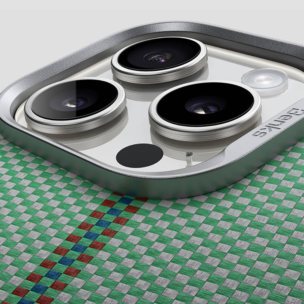 Apple iPhone 16 Pro Kılıf M-safe Şarj Özellikli Karbon Fiber Tasarımlı Benks Passion Green ArmorAir Kevlar Kapak Yeşil