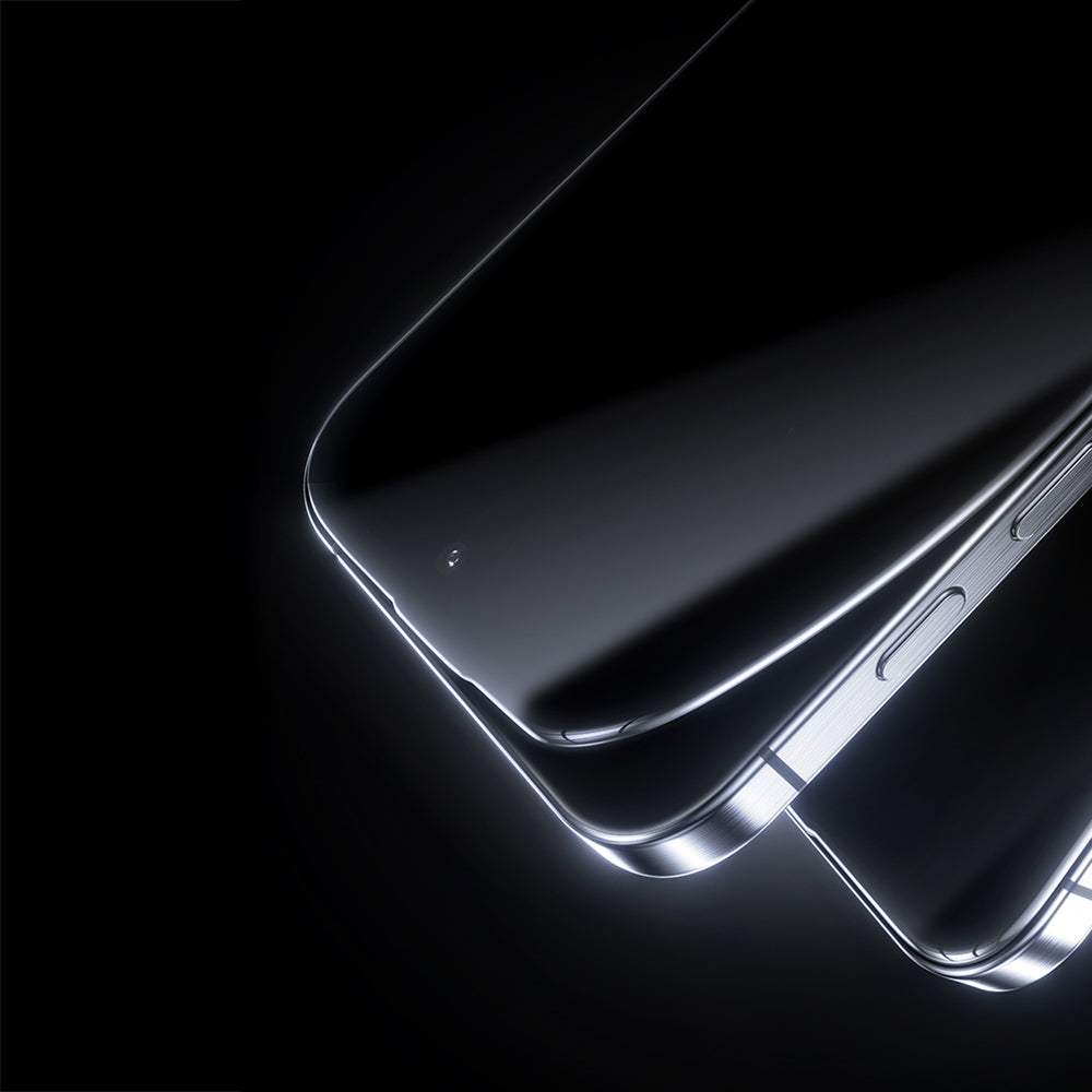 Apple iPhone 16 Pro Max Benks Glass Warrior Safir Coating Ultra İnce Cam Ekran Koruyucu Siyah