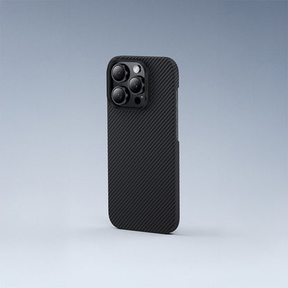 Apple iPhone 16 Pro Max Kılıf Benks M-safe Şarj Özellikli Metal Kamera Çerçeveli Magnetik ArmorAir 600D Kevlar Fiber Kapak Siyah