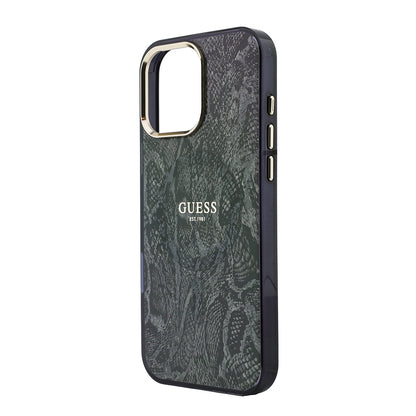 Apple iPhone 16 Pro Max Kılıf Guess Orjinal Lisanslı M-safe Şarj Özellikli Yazı Logolu Python Desenli Kapak