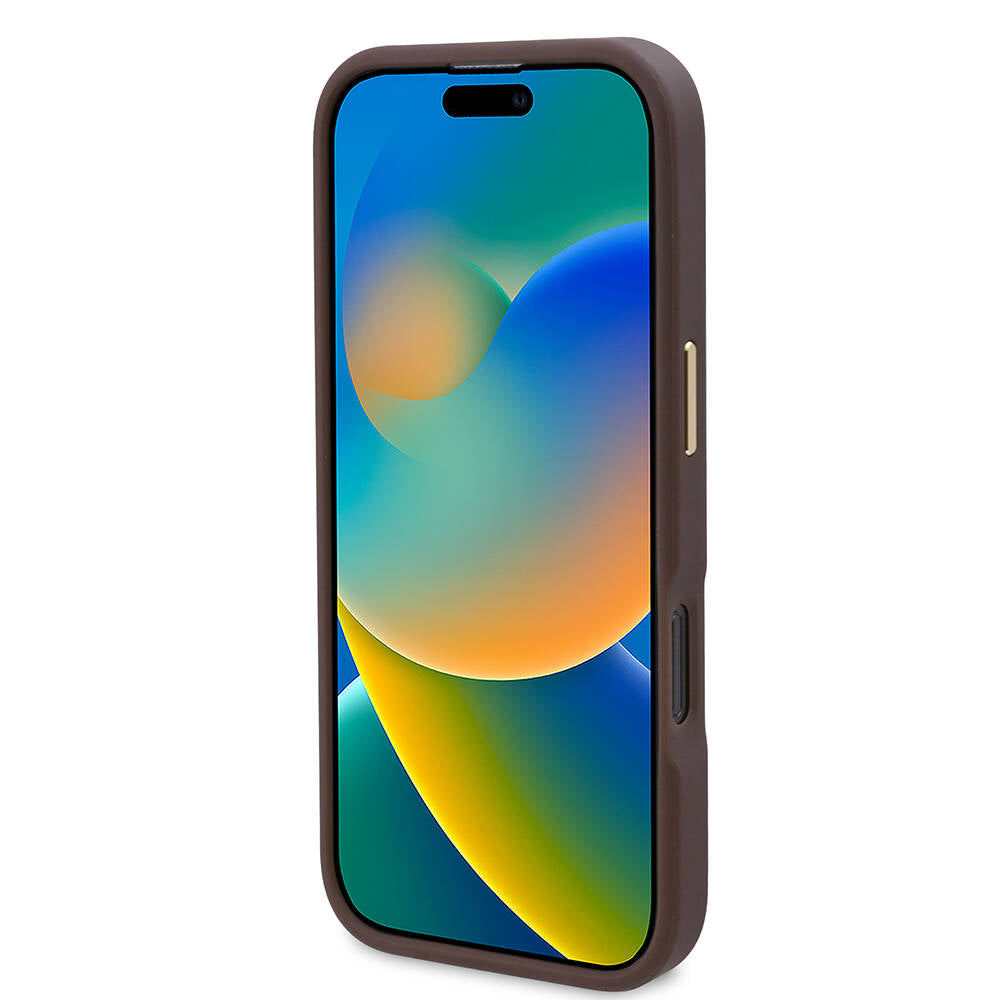 Apple iPhone 16 Pro Max Kılıf Guess Orjinal Lisanslı M-safe Şarj Özellikli 4G Desenli PU Metal Plaka Klasik Logolu Kapak Kahverengi