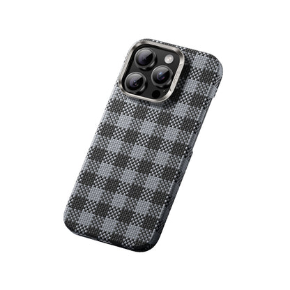 Apple iPhone 16 Pro Max Kılıf M-safe Şarj Özellikli Ekose Tasarımlı Benks ArmorVichy Kevlar Kapak Siyah