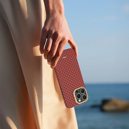 Apple iPhone 16 Pro Max Kılıf M-safe Şarj Özellikli Raptic Aramid Skin Origin Serisi Kapak Kırmızı